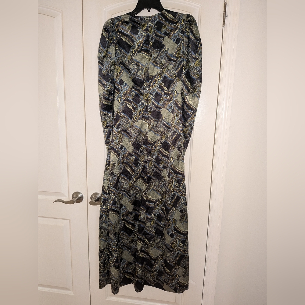 4S. NWT GANNI CRINKLED SATIN MAXI DRESS IN PAISLEY WEAVE BLACK - Picture 10 of 11